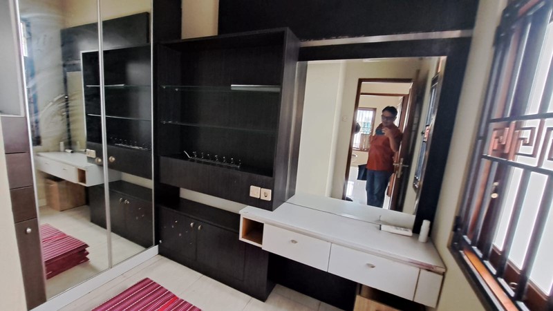 Jual/Sewa Rumah 5 Kamar Tidur Eksklusif Dalam Perum, Ngestiharjo, Kasihan, Bantul (Dekat Umy)