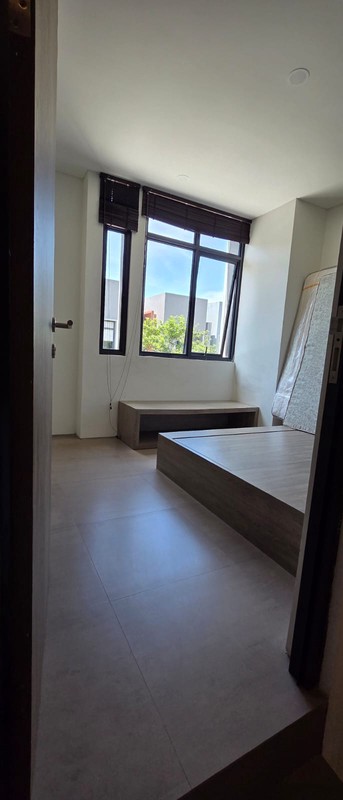 Rumah 2 Lantai di Jual, Freja House & Suite