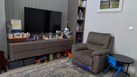 Rumah 2 Lantai Full Furnished Siap Huni dengan Hunian Nyaman dan Asri @Graha Raya Bintaro