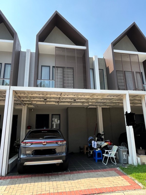 Rumah 2 Lantai Full Furnished Siap Huni dengan Hunian Nyaman dan Asri @Graha Raya Bintaro