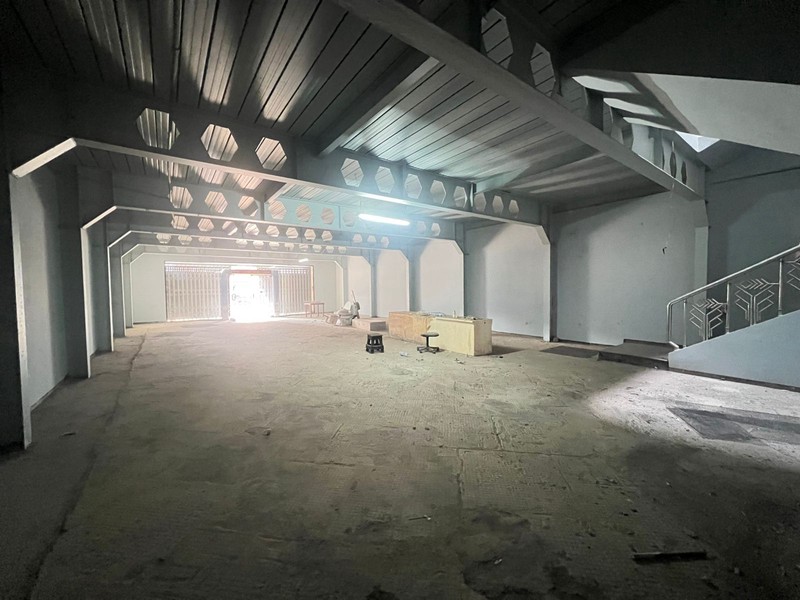 JUAL CEPAT ! RUKO PREMIUM 4 LANTAI JL. BALIWERTI SURABAYA PUSAT 