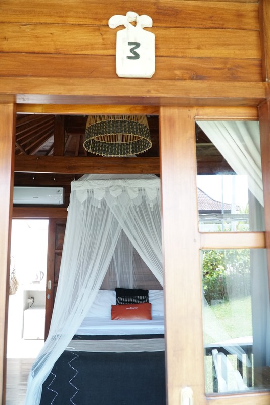 Leasehold - Tropical Oasis in Batu Mejan - 9 Bungalows with Pool & Garden, Canggu, Bali