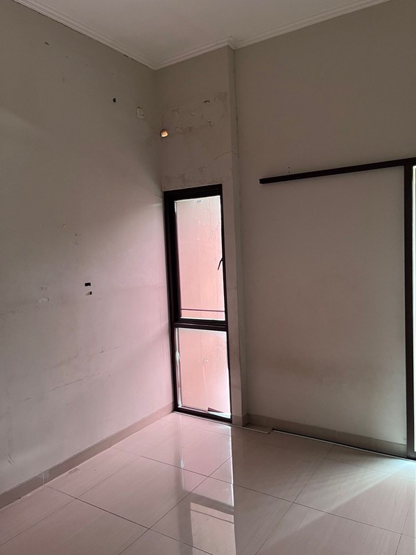 Rumah Siap Huni di Palma Residenza Cipayung Jakarta Timur