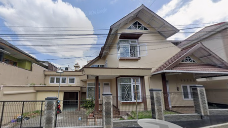 Dijual Rumah 4 Lantai Lokasi Strategis di Daerah Jombor Lor , Sinduadi - Sleman 