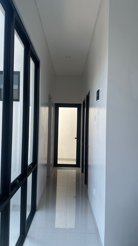 Hunian Minimalis 2 Lantai di Cirendeu