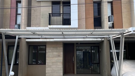 Rumah Siap Huni di Palma Residenza Cipayung Jakarta Timur