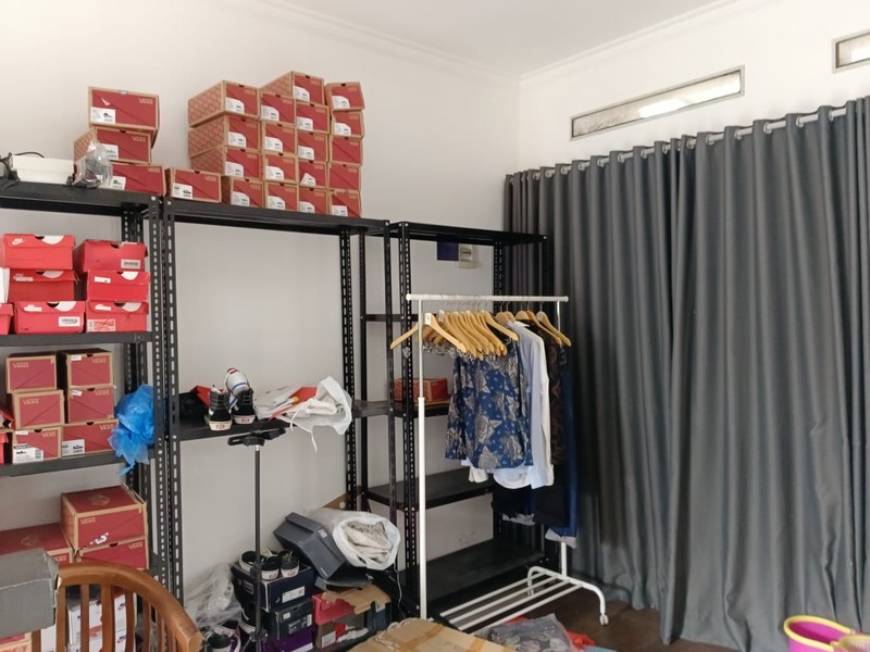 Rumah Siap huni di Sariwangi Asri lokasi strategis dekat setraduta  