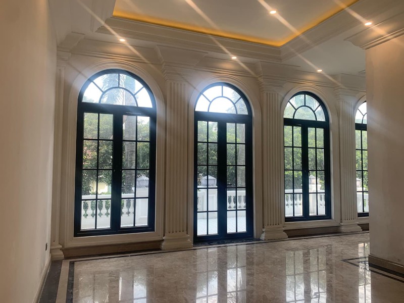 Rumah Bagus Di Jl Taman Metro Alam Pondok Indah Jakarta Selatan