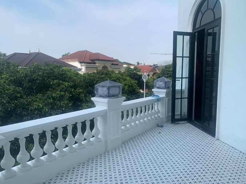 Rumah Bagus Di Jl Taman Metro Alam Pondok Indah Jakarta Selatan