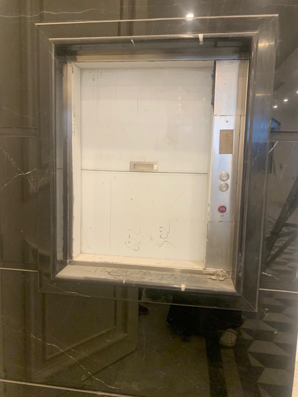 Rumah Bagus Di Jl Taman Metro Alam Pondok Indah Jakarta Selatan