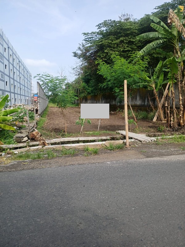 Tanah Luas 968 Meter Persegi Lokasi Maguwoharjo - Depok Sleman 