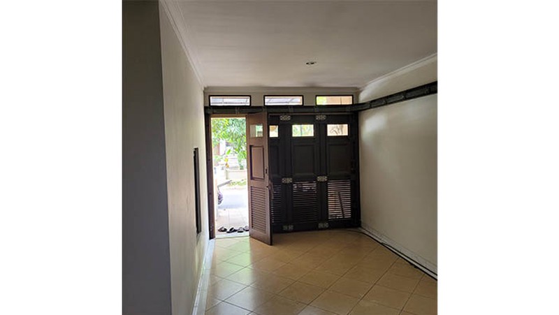 Rumah Pelangi Ungu, Kelapa Gading