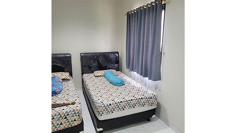 Rumah Pelangi Ungu, Kelapa Gading