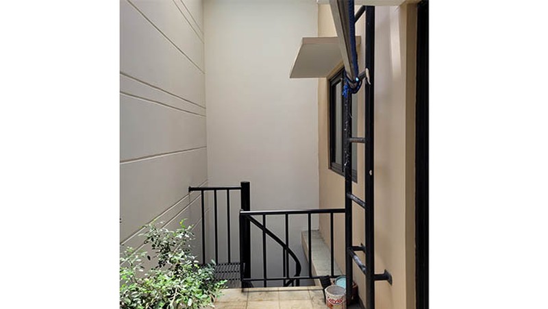 Rumah Pelangi Ungu, Kelapa Gading