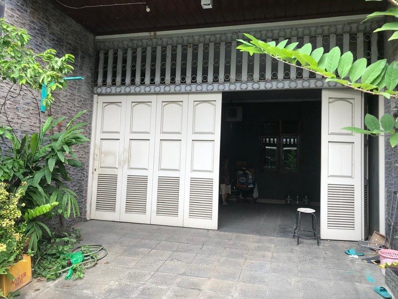 Rumah Tinggal 2 Lantai di Kebon Baru Jaksel