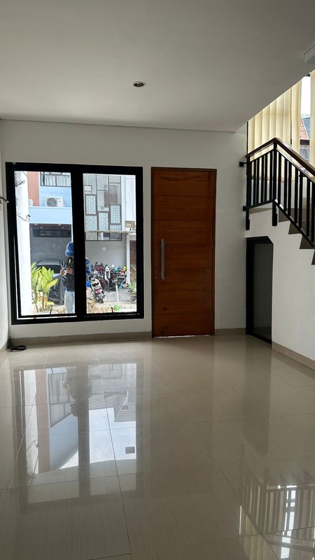 Rumah Modern Minimalis 2 Lantai di Cirendeu