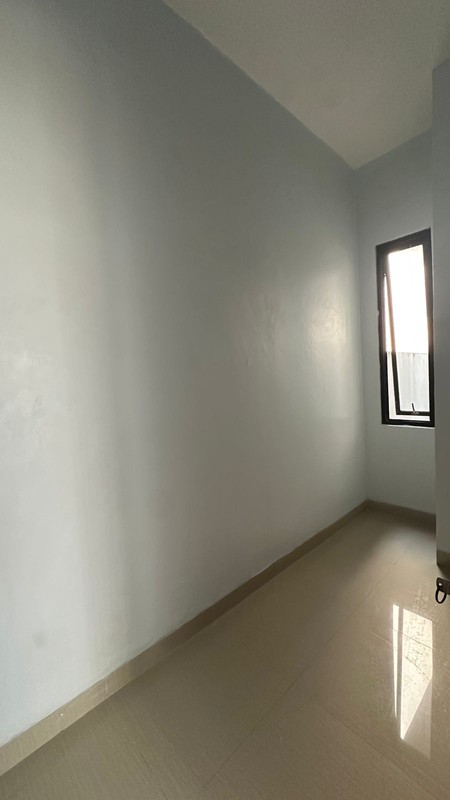 Rumah Modern Minimalis 2 Lantai di Cirendeu