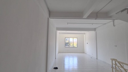 DISEWAKAN RUKO 3 LANTAI JALAN PASAR KEMBANG SURABAYA PUSAT