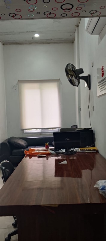 Rare Listing! Ruko 2.5 Lantai Pulogebang Jaktim LT 25/LB 50 Cocok Usaha & Kantor