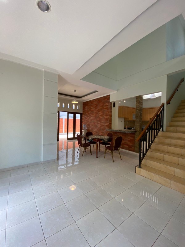 Rumah Siap Huni Full Renov di Cinere - Dekat Tol & Pusat Lifestyle