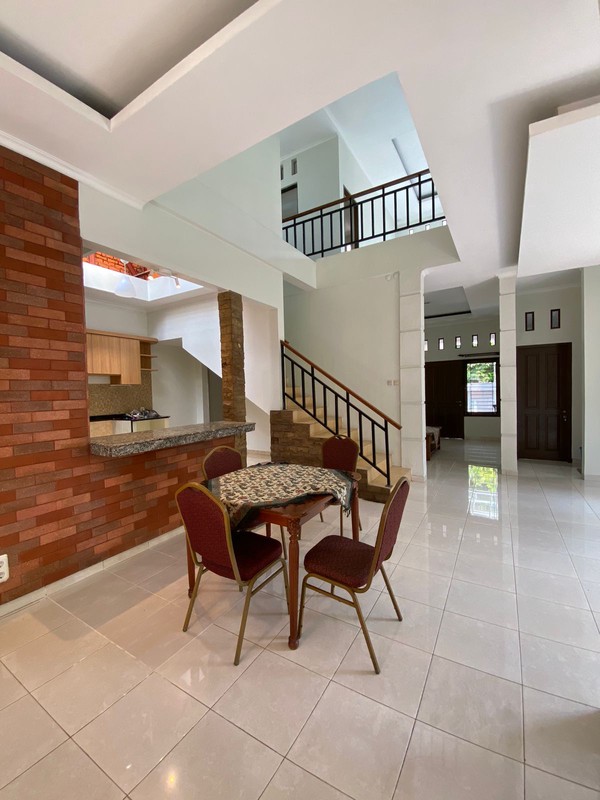 Rumah Siap Huni Full Renov di Cinere - Dekat Tol & Pusat Lifestyle