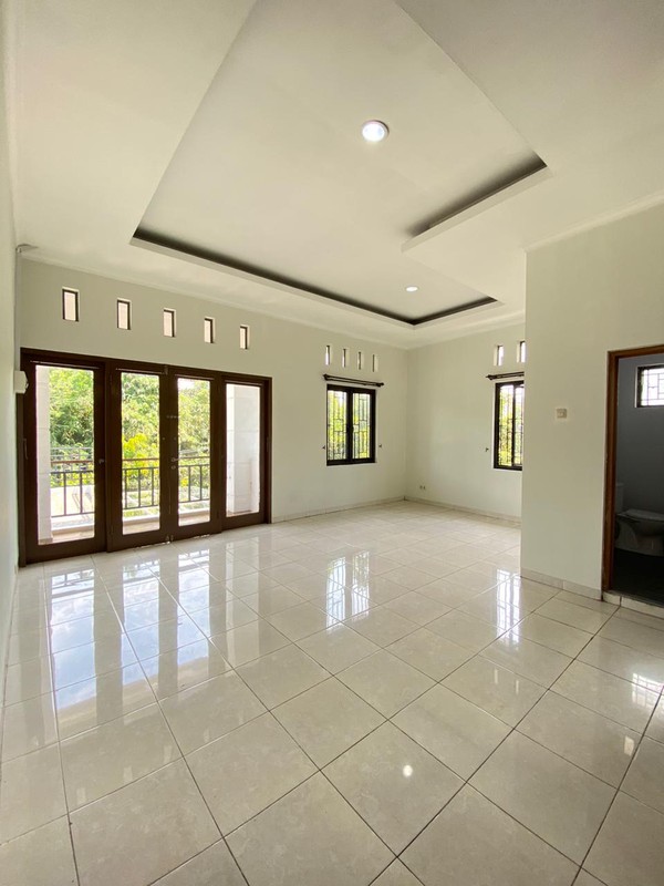 Rumah Siap Huni Full Renov di Cinere - Dekat Tol & Pusat Lifestyle