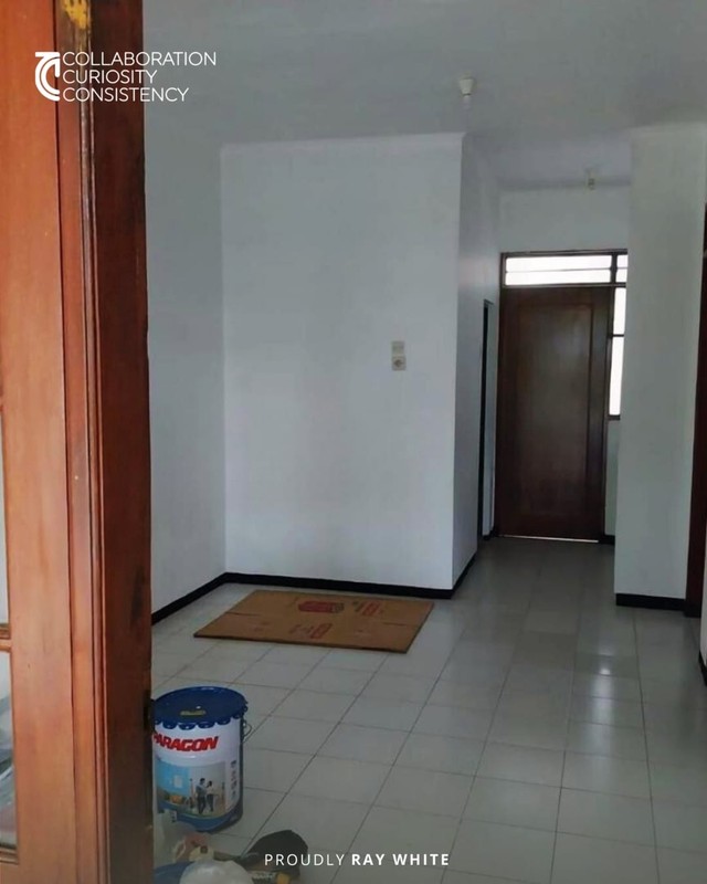 Jual Rumah Murah Wiyung Surabaya Barat Rumah Siap Huni Dekat Tol Gunungsari & Satelit, Dekat Pakuwon Mall Surabaya, Dekat Unesa & Citraland, Dekat Sekolah Internasional ekat Sentra Wisata Kuliner Sura