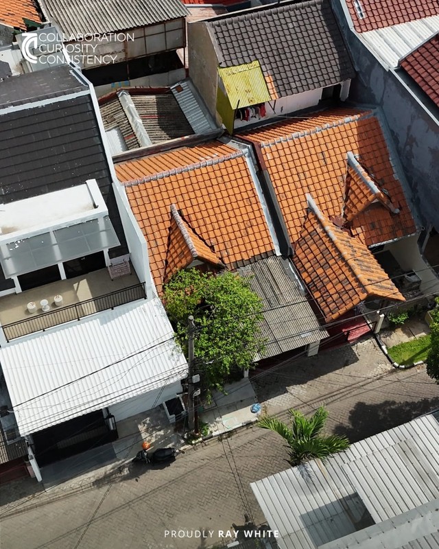 Jual Rumah Murah Wiyung Surabaya Barat Rumah Siap Huni Dekat Tol Gunungsari & Satelit, Dekat Pakuwon Mall Surabaya, Dekat Unesa & Citraland, Dekat Sekolah Internasional ekat Sentra Wisata Kuliner Sura