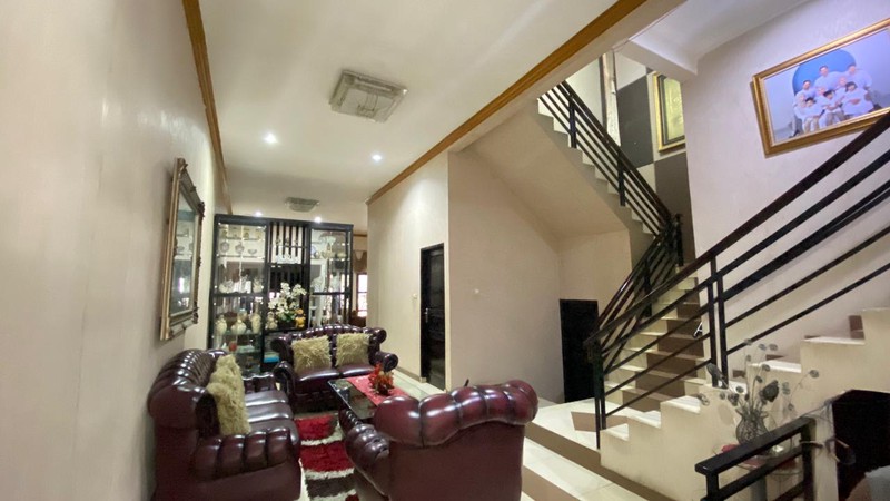 Rumah Dijual Strategis di Jl Sukabumi Utara Kebon Jeruk Jakarta