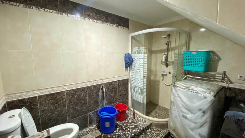 Rumah Dijual Strategis di Jl Sukabumi Utara Kebon Jeruk Jakarta