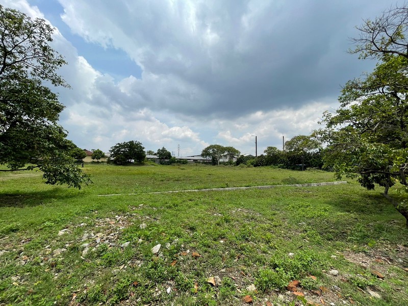 Dijual Tanah Lokasi Strategis di Jl. Soekarno Hatta, Cibiru - Bandung!