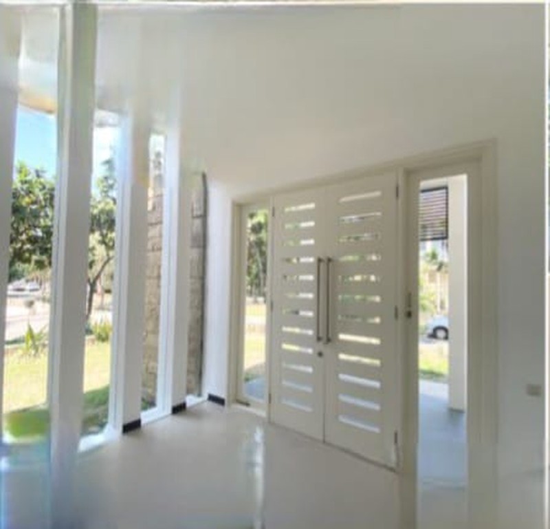 Dijual Rumah Hook Diamond Hill Citraland Surabaya