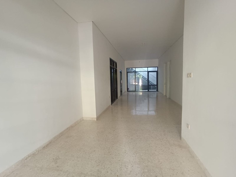 Disewa Rumah Hitung Tanah Alam Segar Di Pondok Indah, Jakarta Selatan