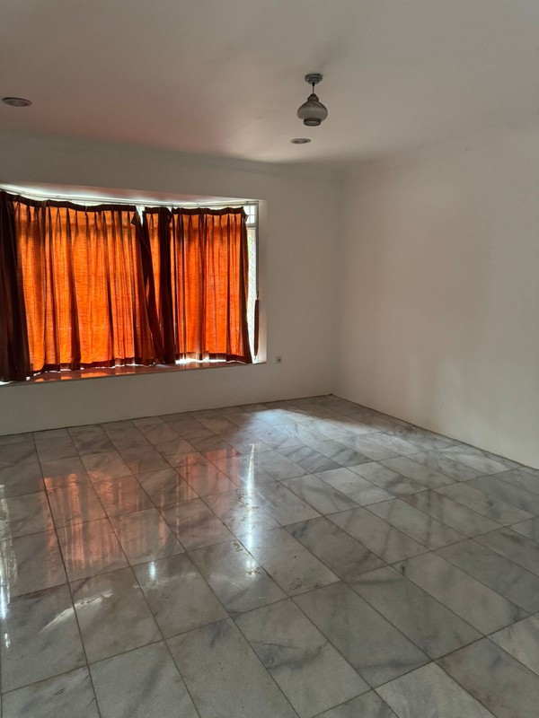 Rumah Bagus Di Cut Nyak Dien Bintaro Jaya Sektor 6