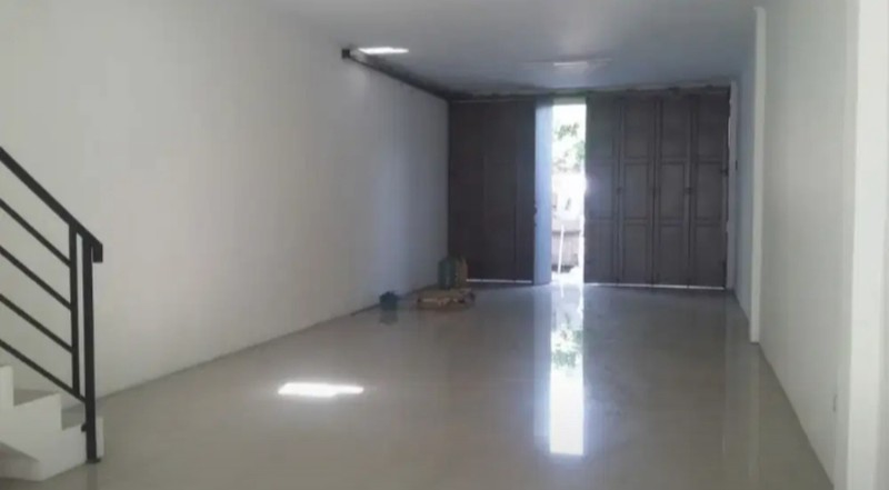 Ruko Siap Pakai Di Jl Terusan Buah Batu Bandung Jawa Barat