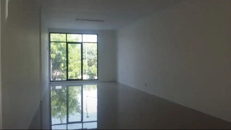 Ruko Siap Pakai Di Jl Terusan Buah Batu Bandung Jawa Barat