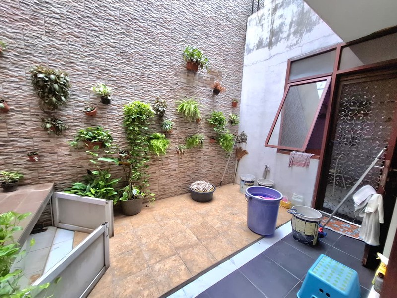 Rumah Pelangi Jingga, Kelapa Gading