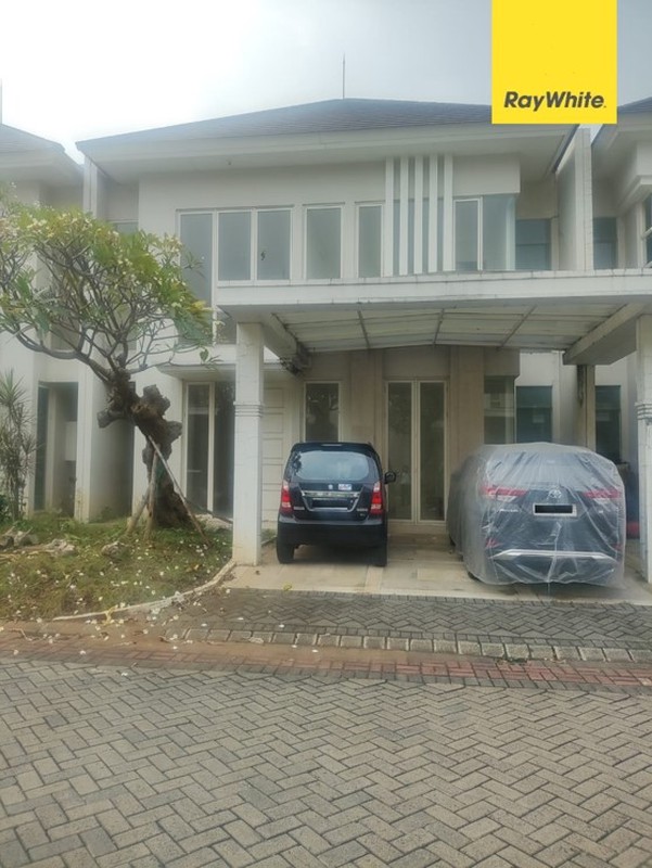 Dijual Rumah di Perumahan Grand Pakuwon Surabaya Barat