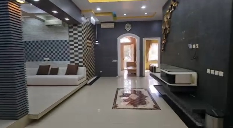 Rumah Royal Gading Mansion, Kelapa Gading 