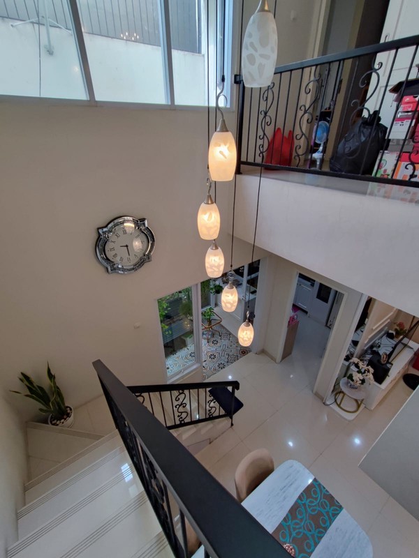 Rumah Modern Di Daerah Ragunan, Pasar Minggu, Jak-Sel