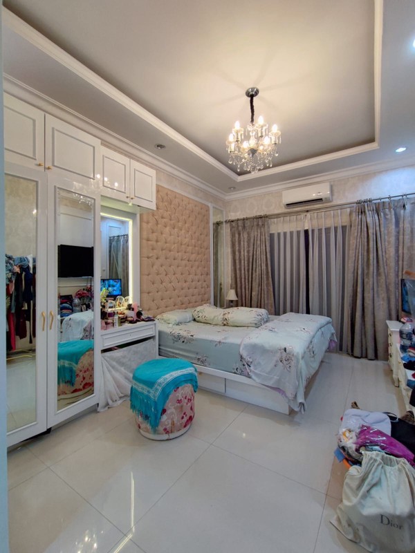 Rumah Modern Di Daerah Ragunan, Pasar Minggu, Jak-Sel