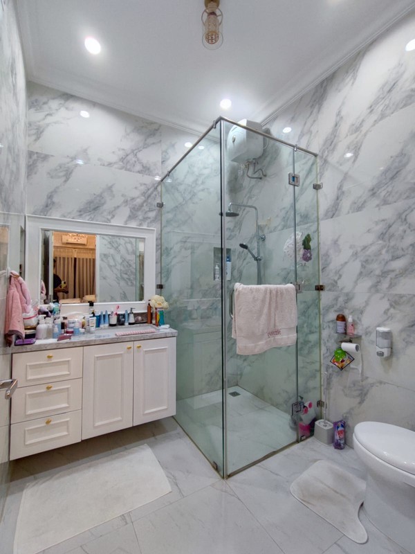 Rumah Modern Di Daerah Ragunan, Pasar Minggu, Jak-Sel