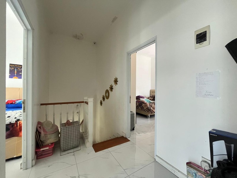 Rumah 2 Lantai Lingkungan Aman dan Nyaman Dengan Fasum Swimpool di Gandul