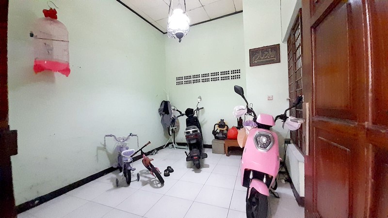 Rumah Tinggal 2 Lantai di Cipinang Elok Jatinegara Jaktim