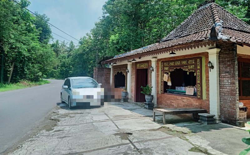 DIJUAL Rumah Kayu di Argorejo, Sedayu - Bantul