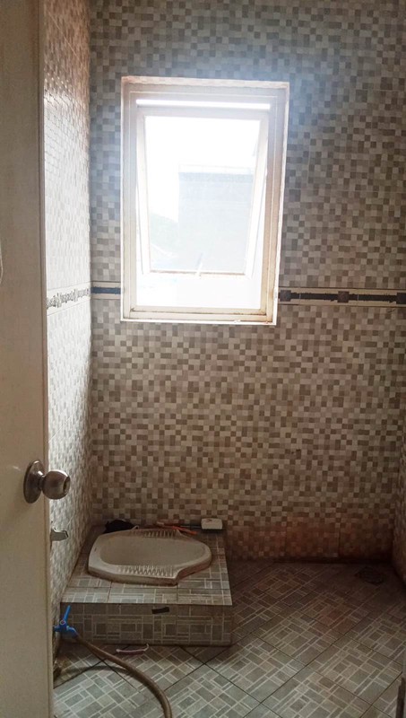 Rumah 3 Lantai, Lokasi Strategis dekat Kampus UIN di Ciputat