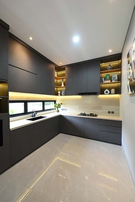 Rumah Luxury, Cantik, Keamanan 24 Jam dalam Cluster di BSD