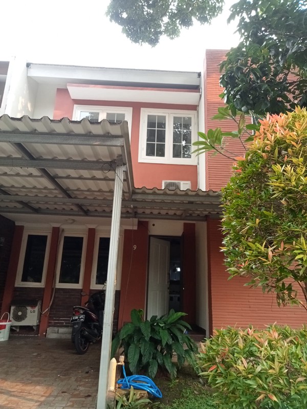 Rumah Bagus,dalam cluster di Bintaro Jaya 9