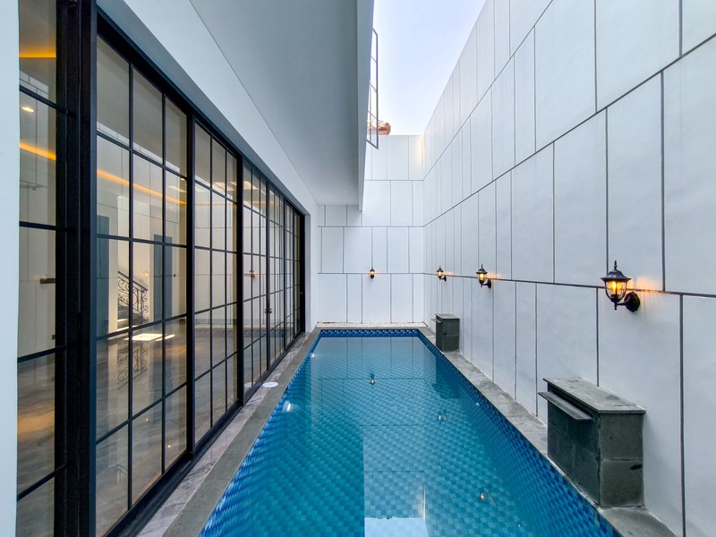 Rumah Mewah ,Ada kolam renang di Bintaro Jaya 9