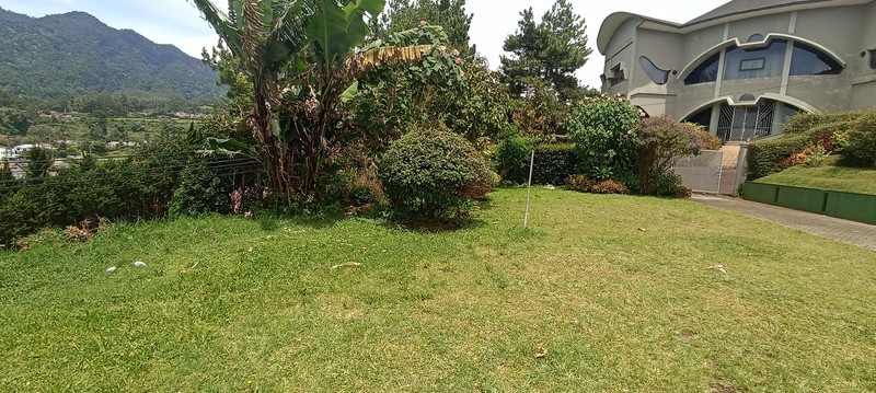 Tanah Siap Bangun View Cantik di Villa Istana Bunga Bandung